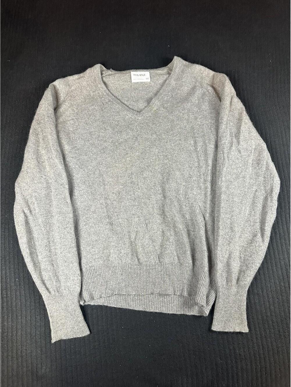 🩶✨ Vintage THANE 100% Cashmere V-Neck Sweater Gray M     #8840-19✨🩶